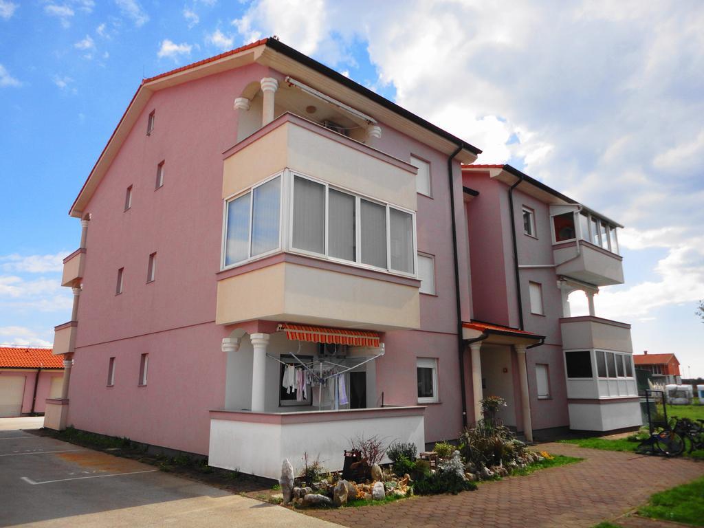 Apartment Anna فاجانا المظهر الخارجي الصورة